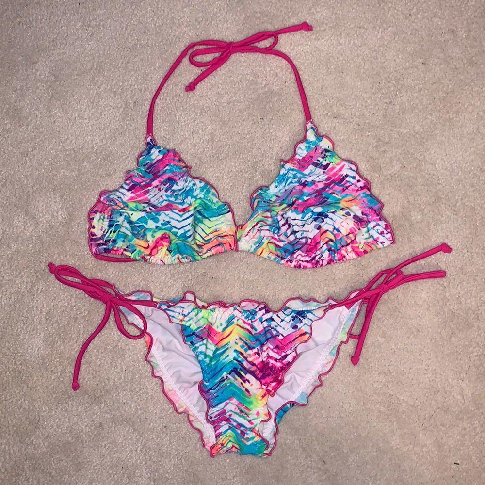 VENUS Bikini Set